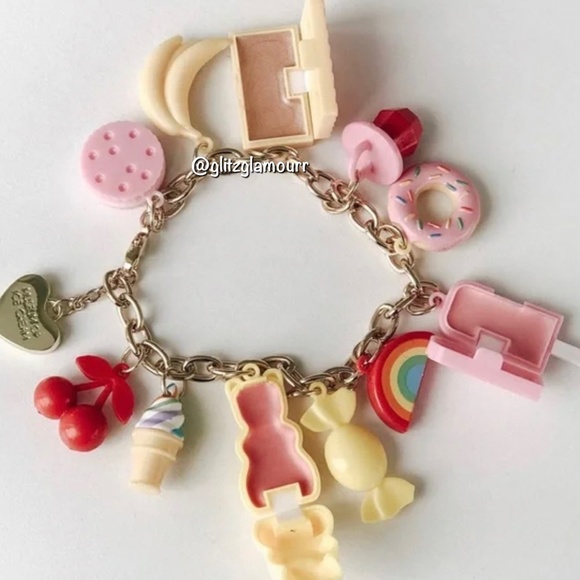 🍦Museum of Ice Cream x Sephora Charm Bracelet🍦 - Picture 2 of 3